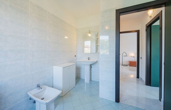 Casa de 3 quartos em Ameglia com jardim e terraço - Foto 25