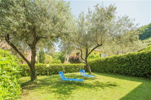 Foto 3 - Casa de 2 habitaciones en Ameglia con jardín y vistas al mar