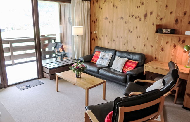Apartamento de 2 quartos em Disentis/Mustér com piscina e jardim - Foto 2
