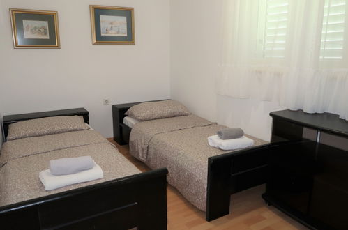 Photo 7 - 2 bedroom Apartment in Labin with terrace and sea view