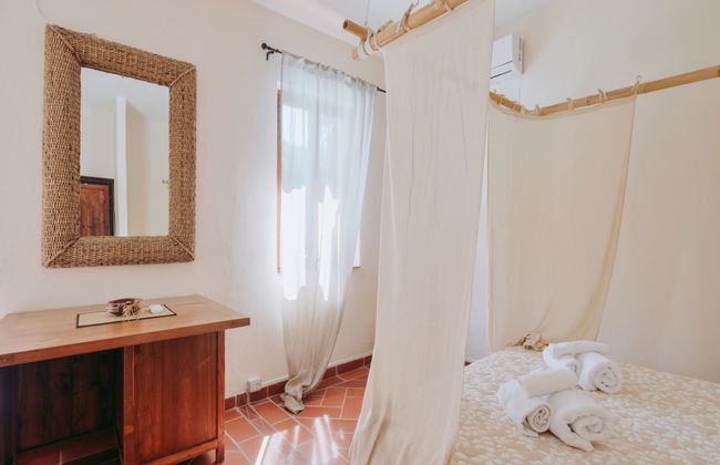 Casa de 7 quartos em Valledoria com piscina privada e jardim - Foto 19