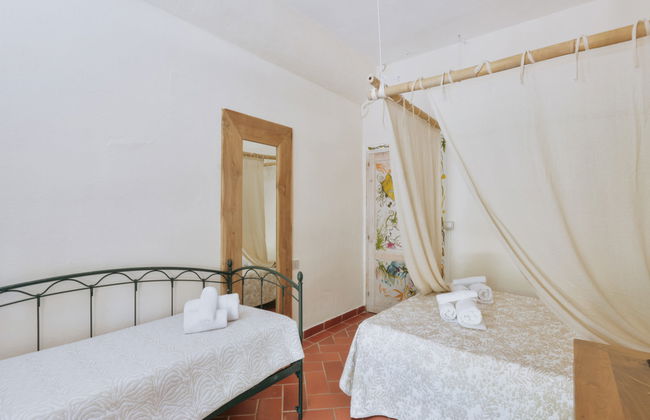 Casa de 7 quartos em Valledoria com piscina privada e jardim - Foto 18
