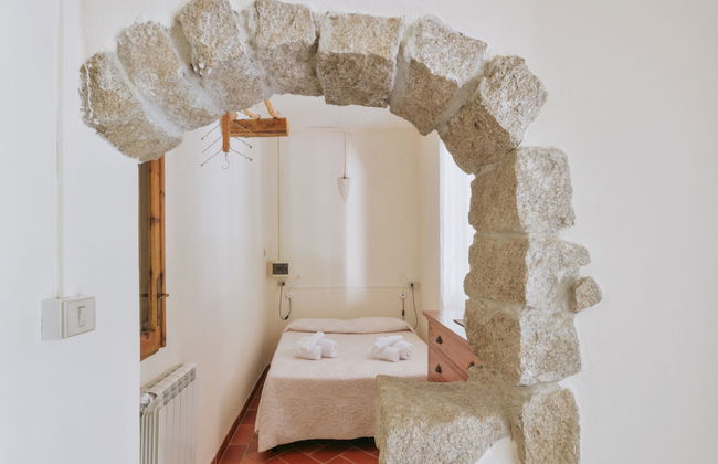 Casa de 7 quartos em Valledoria com piscina privada e jardim - Foto 15