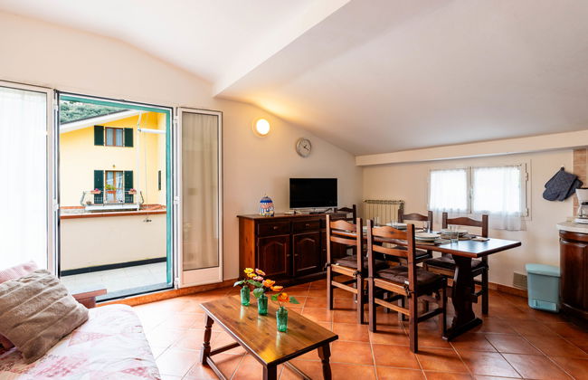 Apartamento de 2 quartos em Diano Castello com piscina e jardim - Foto 1