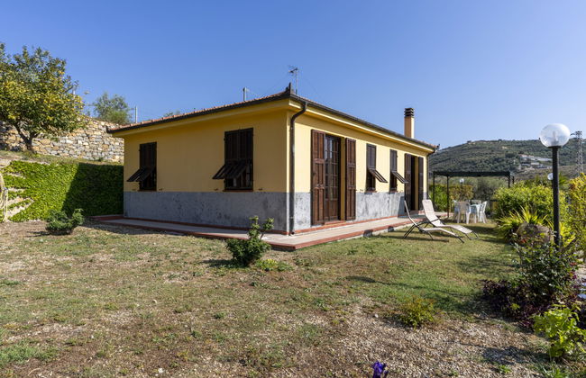 Casa de 3 quartos em San Lorenzo al Mare com jardim e terraço - Foto 19