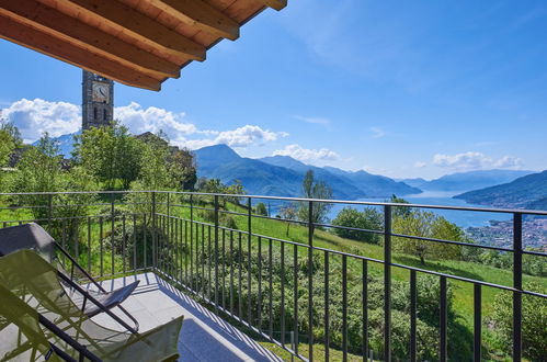 Foto 31 - Casa de 4 quartos em Peglio com terraço e vista para a montanha