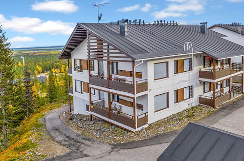 Foto 15 - Haus mit 1 Schlafzimmer in Kolari mit sauna und blick auf die berge