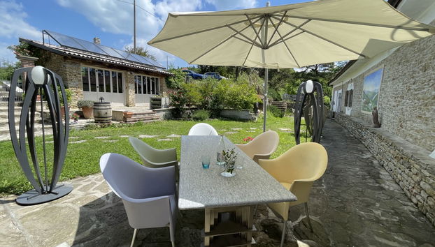 Apartamento de 3 quartos em Bonvicino com piscina e jardim - Foto 3
