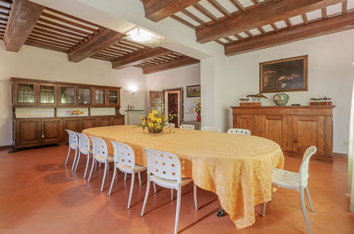 Photo 12 - 9 bedroom House in Perugia with private pool and garden