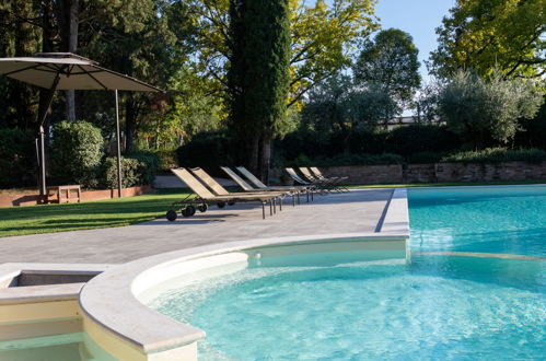 Foto 40 - Casa con 9 camere da letto a Perugia con piscina privata e giardino