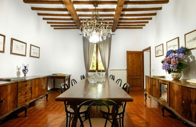 7 bedroom House in Poppi with private pool and garden - Photo 28