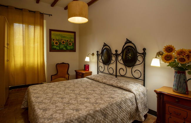 7 bedroom House in Poppi with private pool and garden - Photo 26