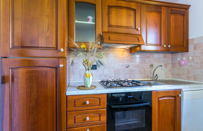 6 bedroom House in Castelnuovo di Val di Cecina with swimming pool and garden - Photo 32