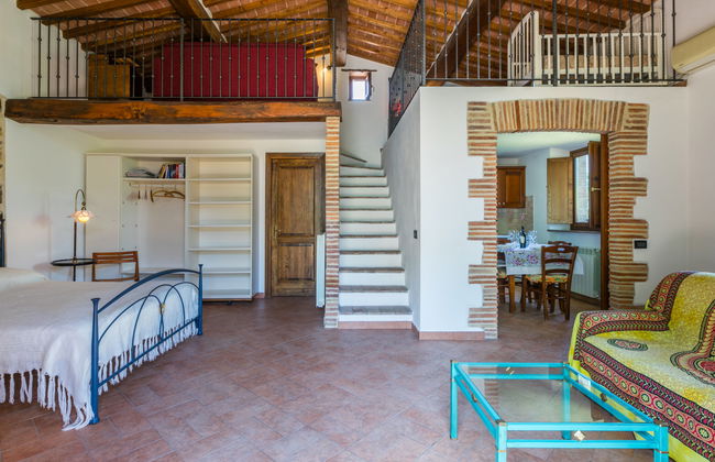 6 bedroom House in Castelnuovo di Val di Cecina with swimming pool and garden - Photo 18