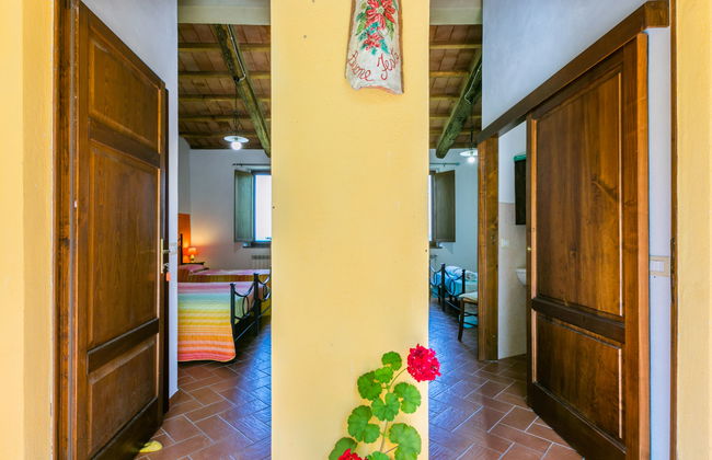 6 bedroom House in Castelnuovo di Val di Cecina with swimming pool and garden - Photo 34