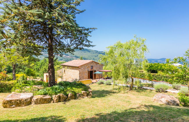 6 bedroom House in Castelnuovo di Val di Cecina with swimming pool and garden - Photo 73