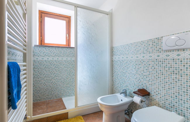 6 bedroom House in Castelnuovo di Val di Cecina with swimming pool and garden - Photo 45