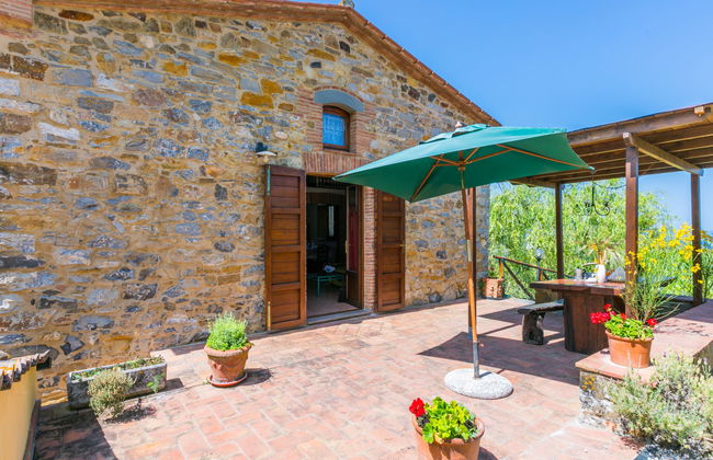 6 bedroom House in Castelnuovo di Val di Cecina with swimming pool and garden - Photo 58