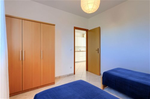 Foto 25 - Appartamento con 2 camere da letto a Tar-Vabriga con piscina e vista mare