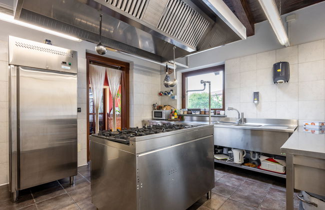 Haus mit 6 Schlafzimmern in Narzole mit schwimmbad und garten - Foto 5