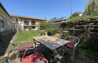 Foto 2 - Apartamento de 2 habitaciones en Bonvicino con piscina y jardín