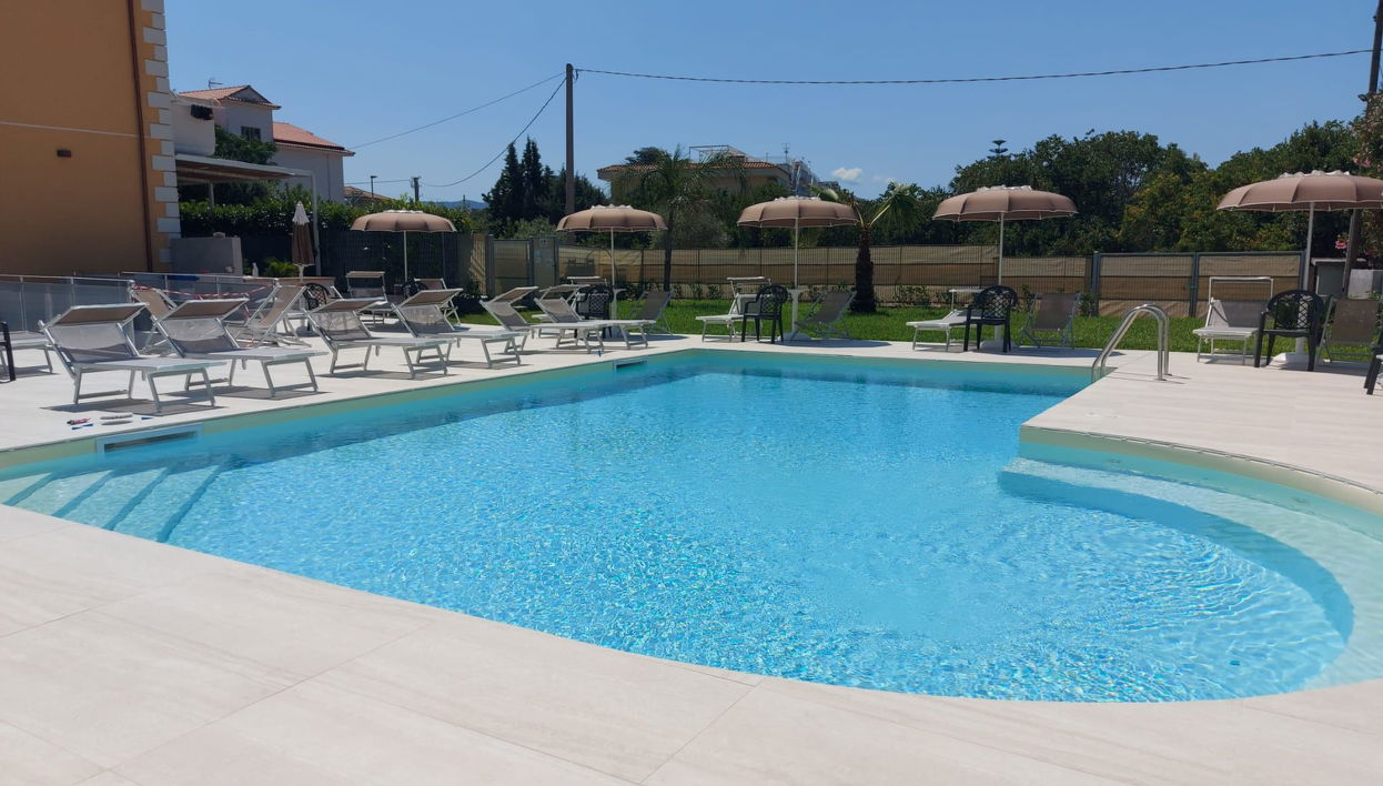 Apartment mit 2 Schlafzimmern in Capaccio Paestum mit schwimmbad und garten - Foto 1