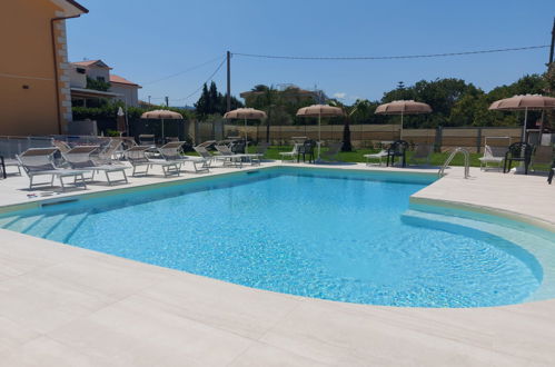 Photo 1 - Appartement de 1 chambre à Capaccio Paestum avec piscine et jardin