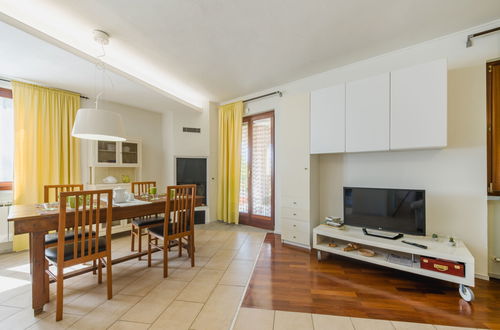 Photo 10 - 2 bedroom House in Sestri Levante with garden