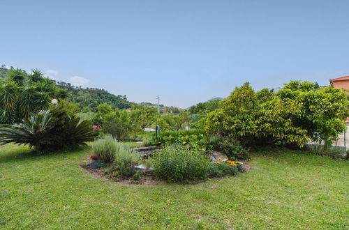 Photo 31 - 2 bedroom House in Sestri Levante with garden