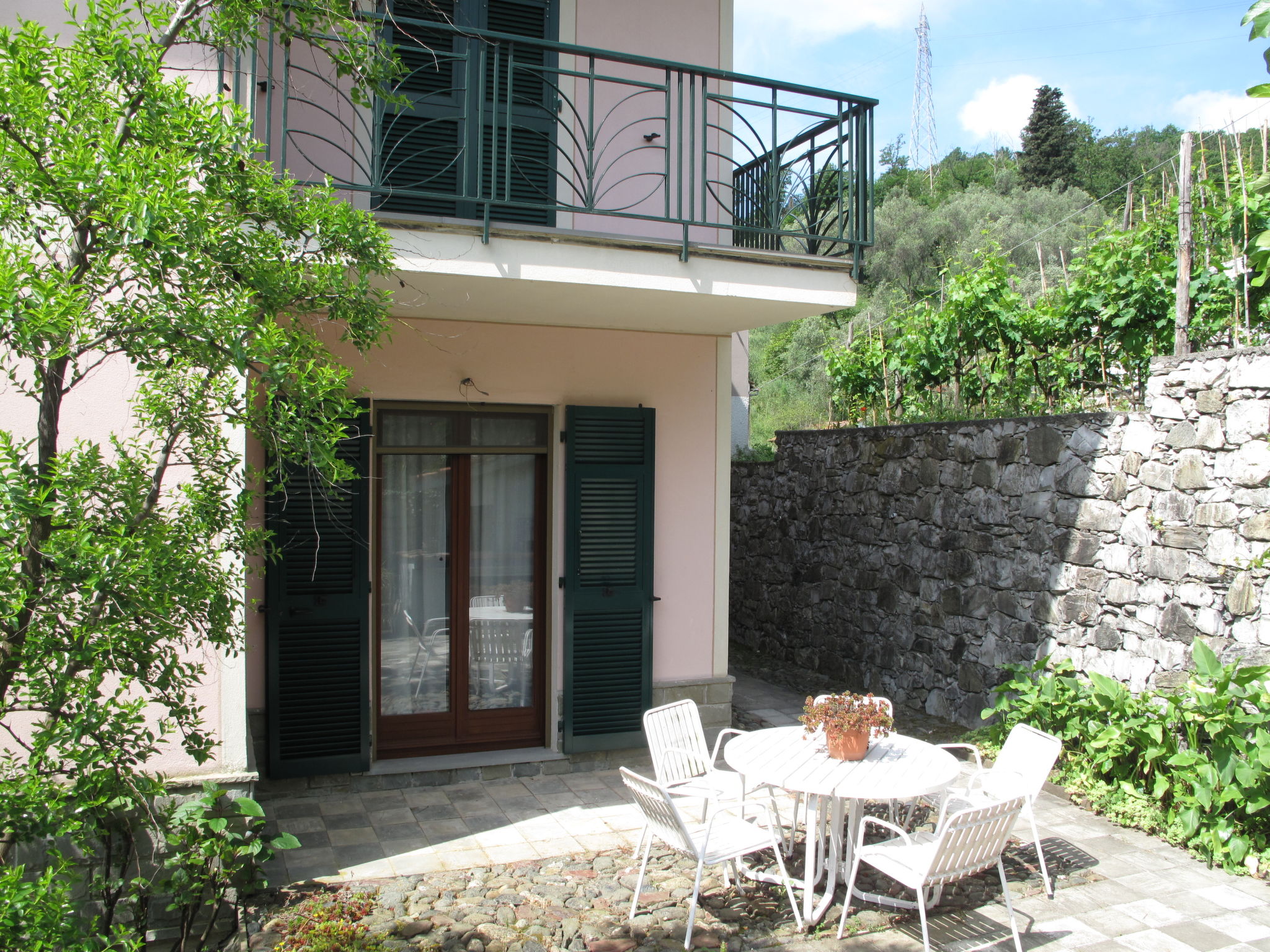 Photo 22 - 2 bedroom Apartment in Sestri Levante with garden and terrace