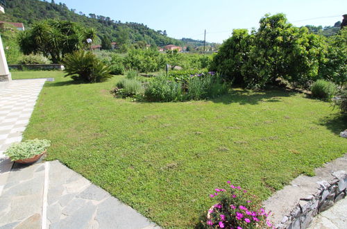 Foto 19 - Appartamento con 2 camere da letto a Sestri Levante con giardino e terrazza