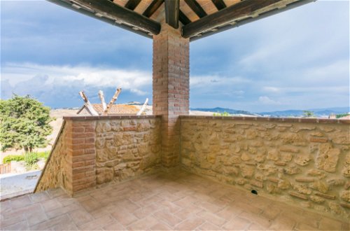Photo 19 - Appartement de 1 chambre à Volterra avec piscine et jardin