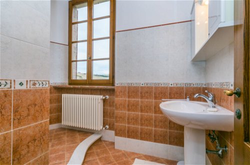 Foto 19 - Appartamento con 2 camere da letto a Volterra con piscina e giardino