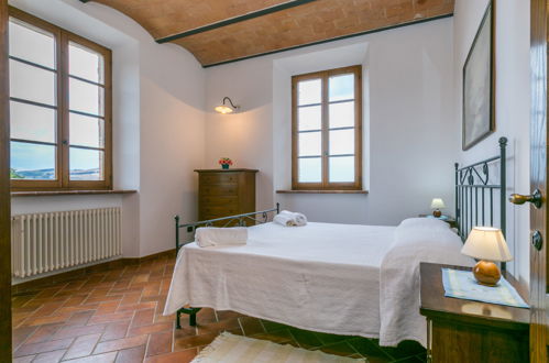 Foto 12 - Apartment mit 2 Schlafzimmern in Volterra mit schwimmbad und garten