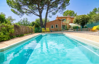 Photo 1 - Maison de 3 chambres à Carcès avec piscine privée et jardin