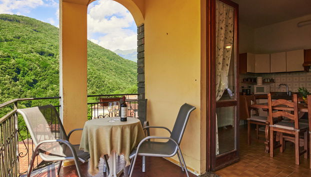 Casa con 3 camere da letto a Gravedona ed Uniti con giardino - Foto 4