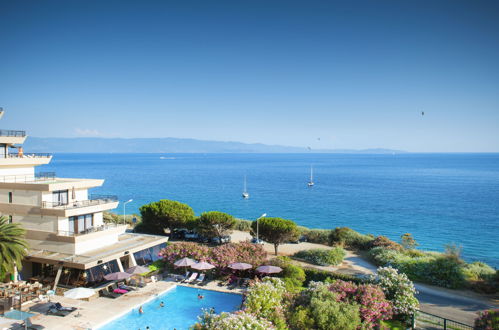 Photo 2 - Appartement en Ajaccio avec piscine et vues à la mer