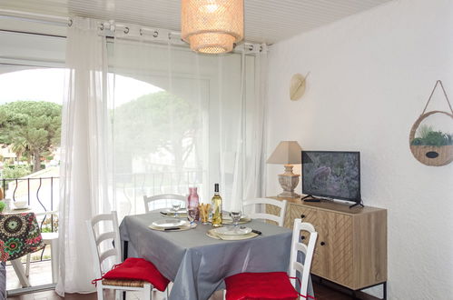 Photo 25 - 1 bedroom Apartment in Argelès-sur-Mer with swimming pool and garden