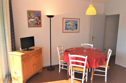 Photo 10 - 1 bedroom Apartment in Argelès-sur-Mer with swimming pool and sea view