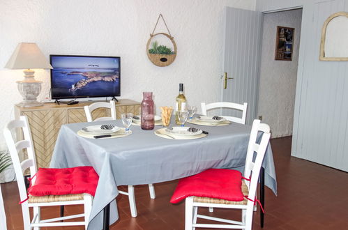 Photo 28 - 1 bedroom Apartment in Argelès-sur-Mer with swimming pool and garden