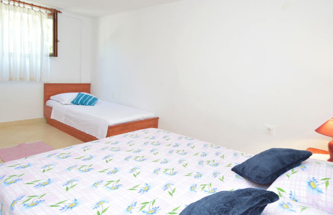Apartment mit 2 Schlafzimmern in Sibenik mit garten und terrasse - Foto 11