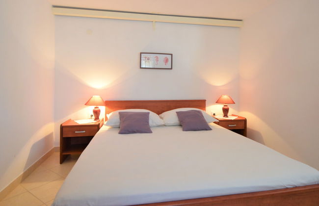 Apartment mit 2 Schlafzimmern in Sibenik mit garten und terrasse - Foto 15