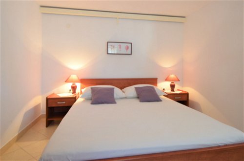 Foto 15 - Appartamento con 2 camere da letto a Sebenico con terrazza
