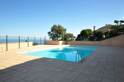 Foto 20 - Apartamento de 1 quarto em Cavalaire-sur-Mer com piscina e terraço