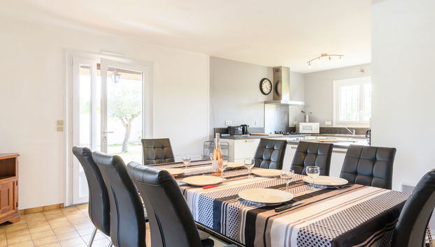 4 bedroom House in Lit-et-Mixe with private pool and garden - Photo 4