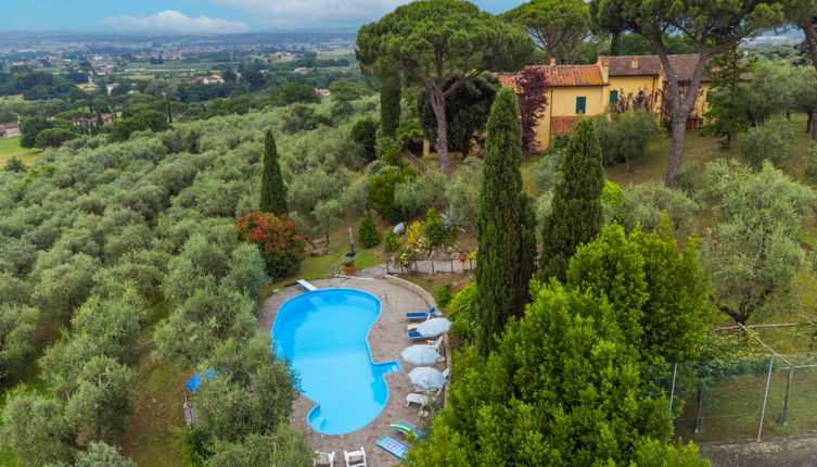Foto 1 - Casa de 3 habitaciones en Monsummano Terme con piscina privada y jardín