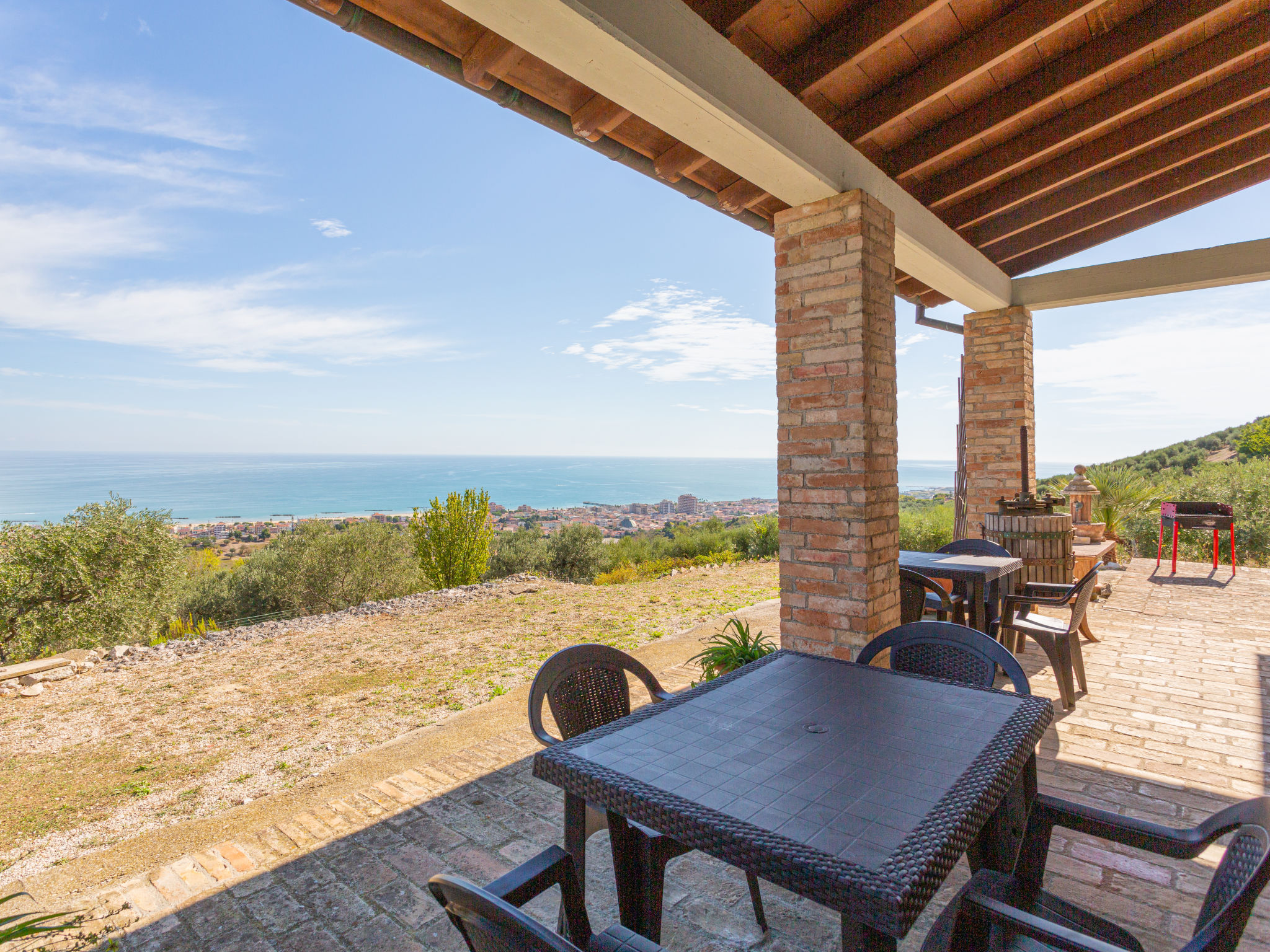 Foto 16 - Casa de 1 habitación en Roseto degli Abruzzi con jardín y vistas al mar