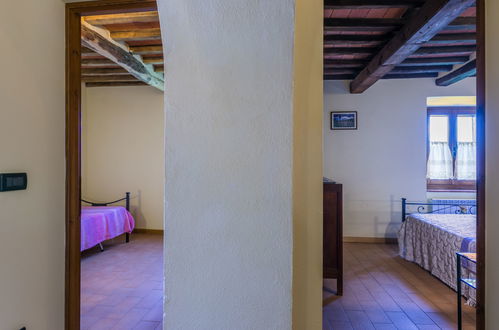 Photo 25 - 2 bedroom Apartment in Pescia with swimming pool and garden