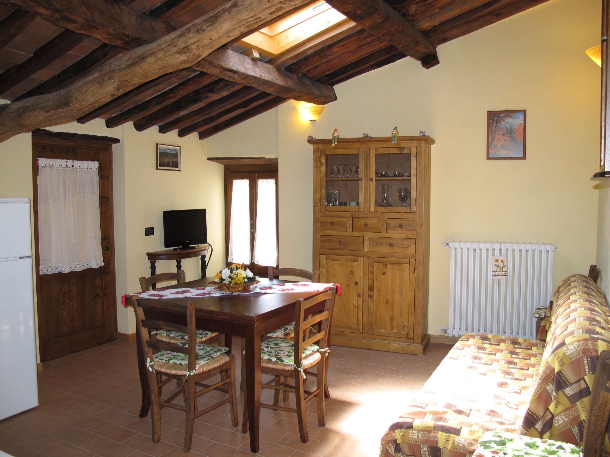 Photo 10 - 2 bedroom Apartment in Pescia with swimming pool and terrace