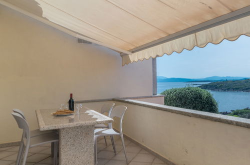 Foto 1 - Appartamento con 1 camera da letto a Golfo Aranci con piscina e vista mare